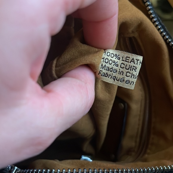 Patricia Nash wristlet - Picture 12 of 16